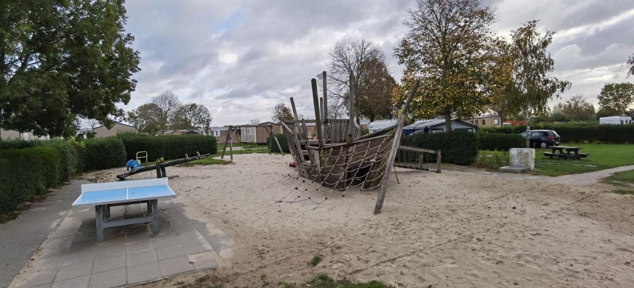 Chalet M44 Oostkapelle Esterno foto